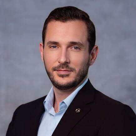 Best Miami real estate broker